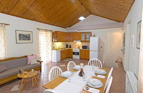 Aoria Traditional House With Stuning Mountain View - Foto 5