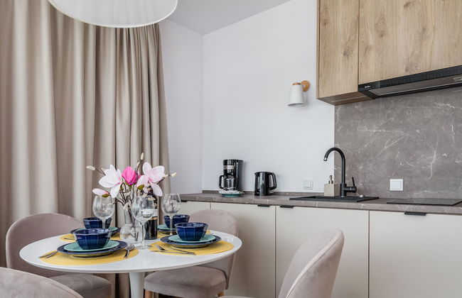 Jantaris Apartments by Renters - Photo 42