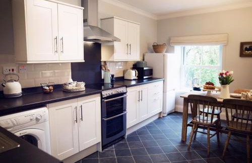 West House - Photo 23