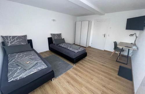 KG Exklusives Zimmer, WLAN, geteiltes Bad und Küche - Foto 2