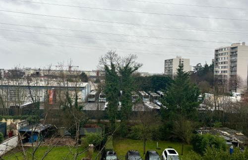 Studio lumineux sans vis a vis avec balcon privé - Foto 17