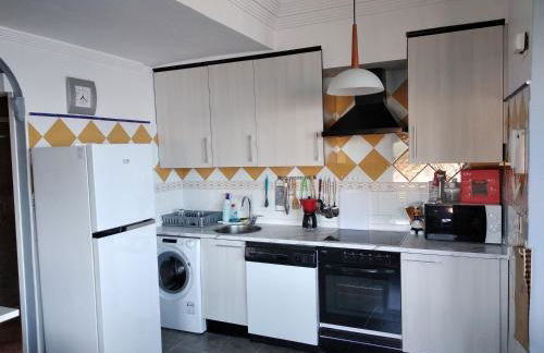 OFERTA ESPECIAL ÚLTIMA HORA - SARAKATUA15 - vistas espectaculares - familias y parejas - 2 dormitorios independientes - amplio salón cocina comedor - tarjeta parking OTA GRATIS - Julio y agosto estancia mínima 7 noches de domingo a domingo - - Foto 28