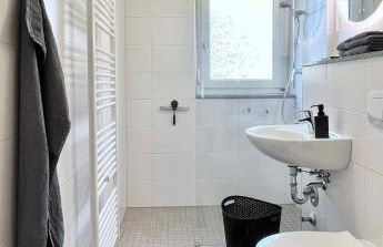 BEGE APARTMENTS Company Base - Foto 18