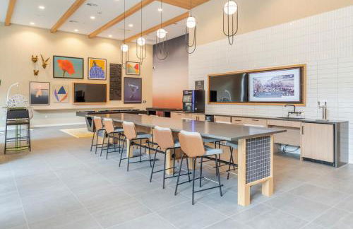 Blueground East Industrial pool AC nr park SFO-1850 - Foto 31