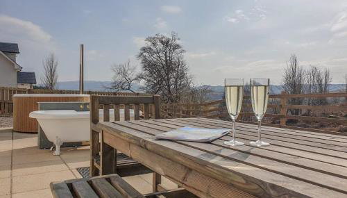 Blackmount House - Photo 3