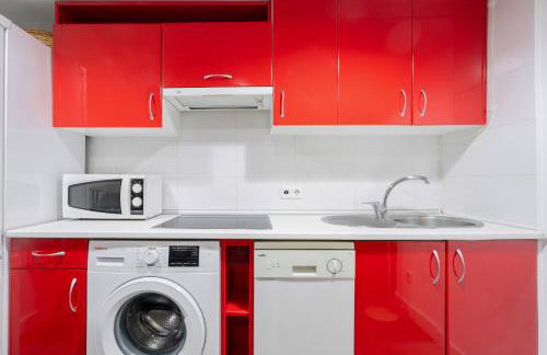 Steps to Gran Via Stylish 1BR in Chueca Alquiler Temporal - Foto 16