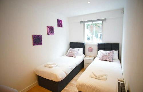 Superior Canary Wharf O2 Arena 2BR Apartment - Photo 25