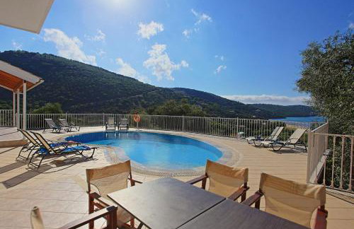 Beach Villa Oneiro - Photo 6