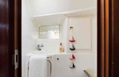 Precioso Yate en el centro del Puerto de Mogan - Foto 26