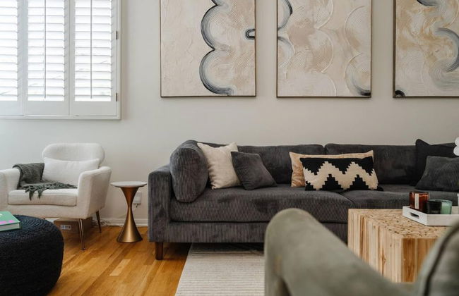 Hollywood Hills Sunset Strip Home w Hottub - Photo 38