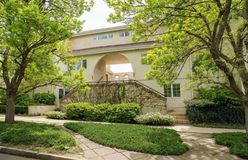 Heart of Cherry Creek Group Retreat Hot Tub - Foto 1