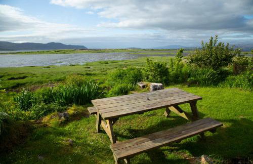 Waterside Cottage by the sea - Broadford - Photo 16