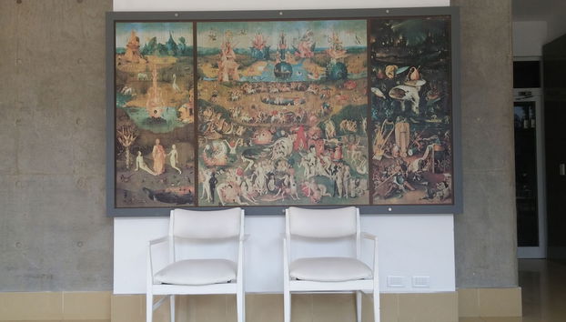 Coin salon dans le hall