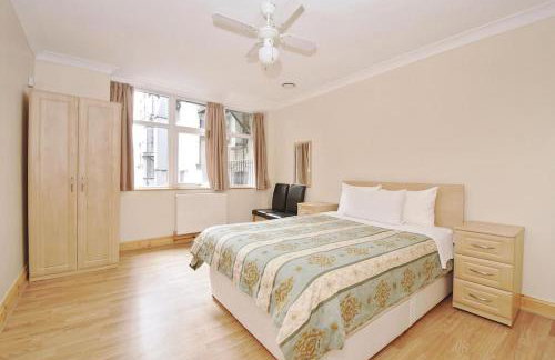 1 bedroom apartment in Leicester Square - Foto 1