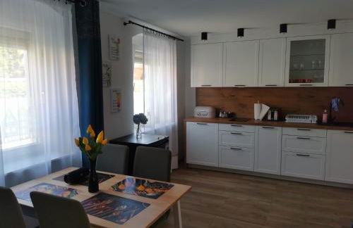 Under the Hill 2 - Foto 11