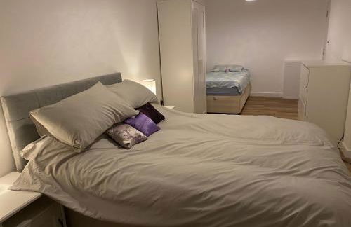 Adorable One-Bedroom Flat With Patio Garden. - Foto 6