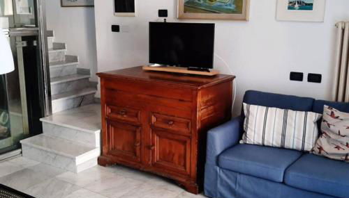 Prestigioso terratetto a 100 mt dal mare - Foto 3