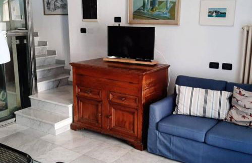 Prestigioso terratetto a 100 mt dal mare - Foto 3