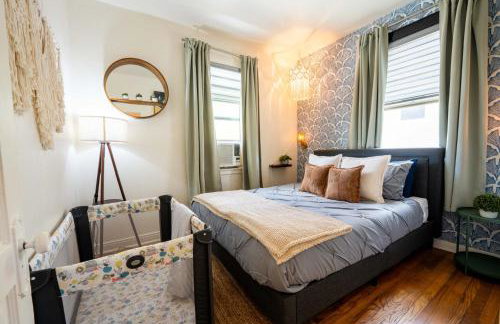 Bloom and Relax Historic 1BR in Downtown - Foto 28