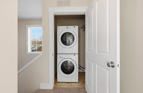 Cozy Boise Getaway walk to Stadium Fireplace Garage - Foto 26