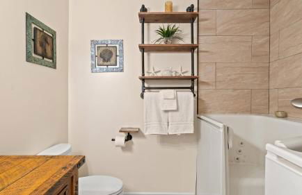 Gulf View Beach Bungalow, Hot Tub, Dog-Friendly, Near Scooners, Near Beach - Foto 34