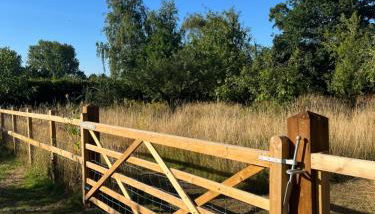 Gorgeous comfortable barn with huge private orchard in quiet Suffolk location - Foto 3