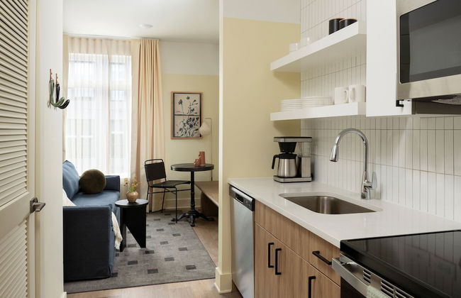 Mint House Nashville - Marathon Village - Photo 15