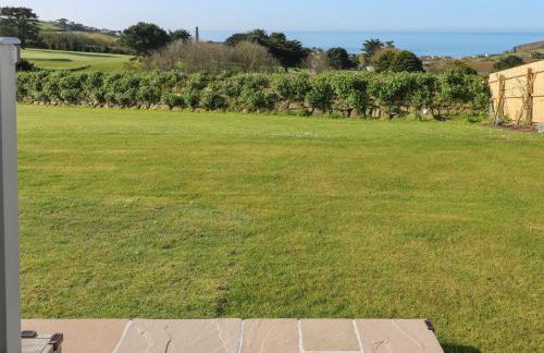 Greenside Studio - Photo 23