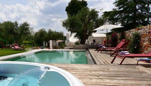 IL TRULLO BIANCO - Country House & SPA - Foto 3, Garden, sunbed, Garden view
