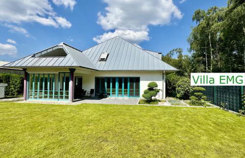 Ferienhaus Villa EMG Gelsenkirchen nah Essen Dortmund mit Pool und Garten für Familien Gruppen bis 21 Personen - Foto 49