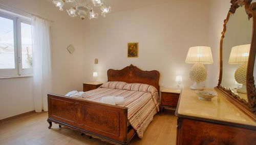 Dreamy Apartment with Veranda, Pool and Parking - Foto 5