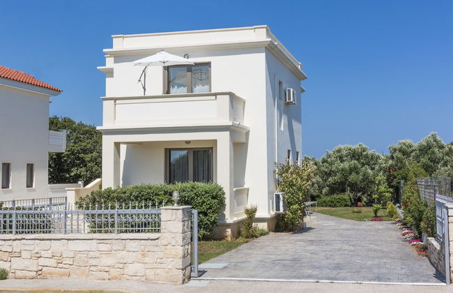 Villa Iasmi - Photo 22