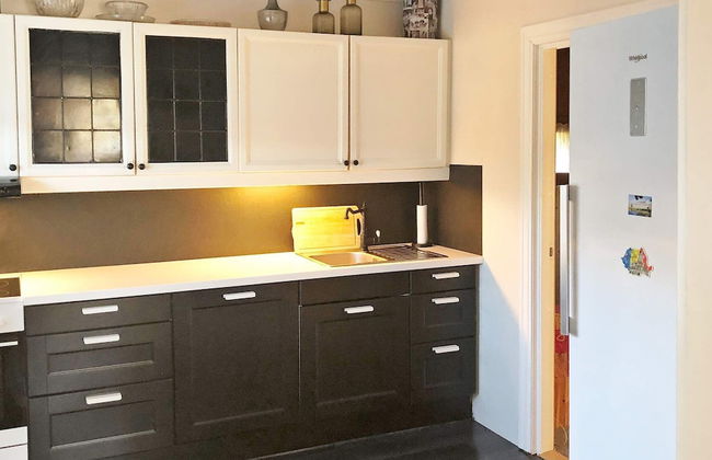 6 Person Holiday Home in Utvik - Foto 11