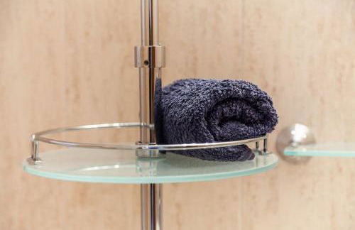 Valencia las Artes y Ciencias + Garaje + Netflix - Photo 26