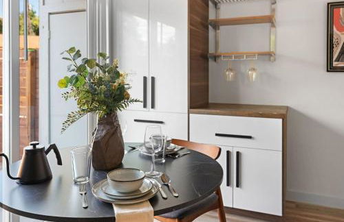 Cozy Loft Near SOCO, Downtown! Parking, Dogs OK, WiFi - Foto 12