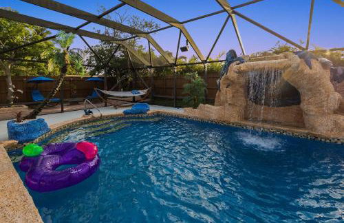 Fantasy Resort OMG PoolWaterfall outdoorKitchn Gym - Foto 35