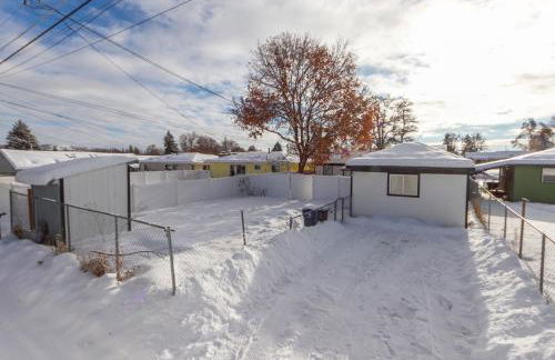 Quaint 1 BD 1 BTH Guest Home Minutes from Gonzaga - Foto 12