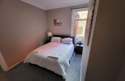 4 Bedroom house, 8 min to city! - Foto 19