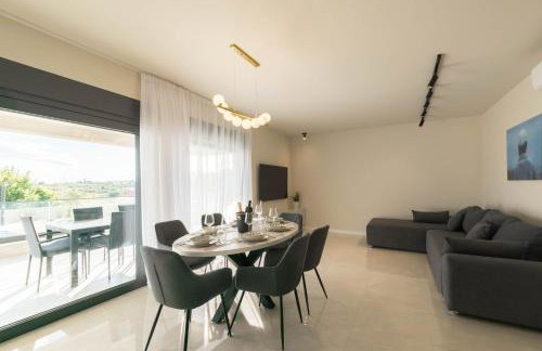 Panoramica apartment w balcony and swimming pool - Foto 7