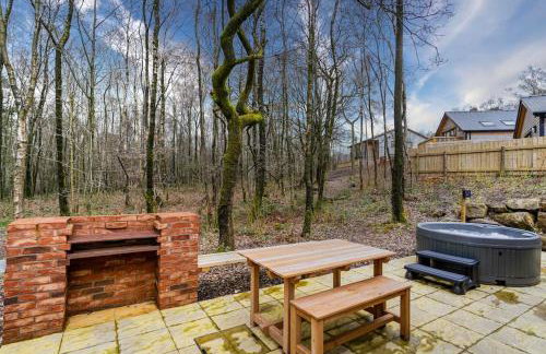 Padley; woodland lodge with hot tub for 2-4 in the Staffordshire Moorlands - Foto 28