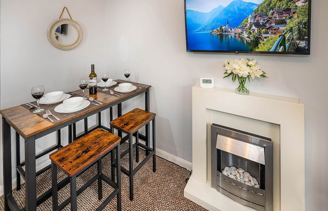 Train Station Serenity - Photo 11