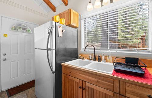 Bluebird Cabin, Indoor Fireplace, Next to Lake! - Foto 17