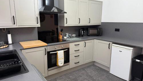 18 Main Street - Photo 4