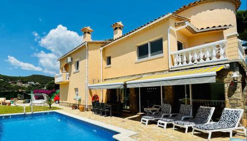 Villa reina by costabravaway - Photo 2