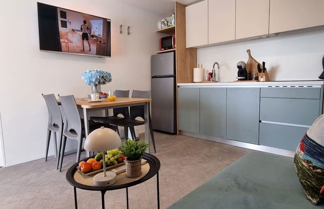 Blue Charm Mobile Home - Photo 6