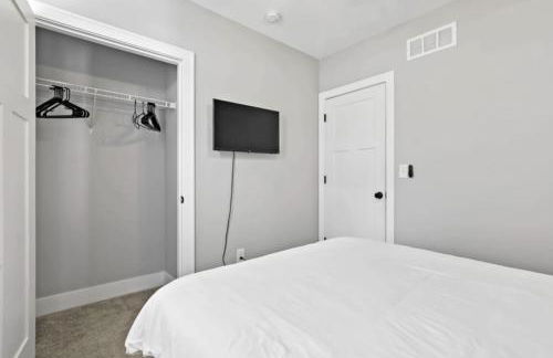 2 homes side by side downtown with fenced yard and hot tub - Foto 65