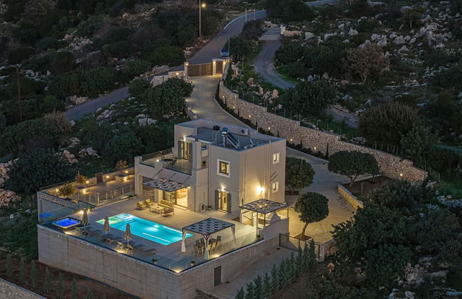 Villa Atyfia - With Private Pool - Photo 39