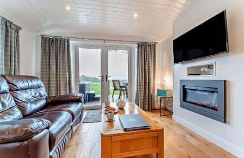 Super King Lodge-sleeps 2-hottub-sea View - Foto 16