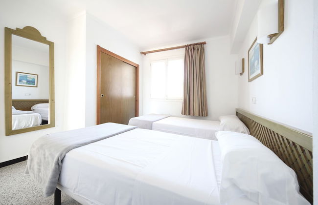 Aparthotel Niu d´Aus - Photo 8