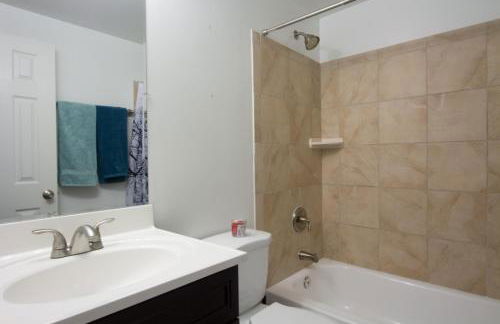 STEPS to CONVENTION CENTER, DOWNTOWN DC, METRO STATION: PRIVATE APARTMENT - Foto 10